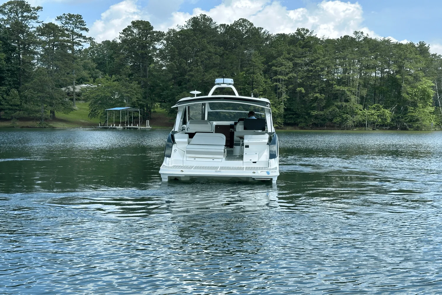 2025 Sea Ray Sundancer 370 Image Thumbnail #8