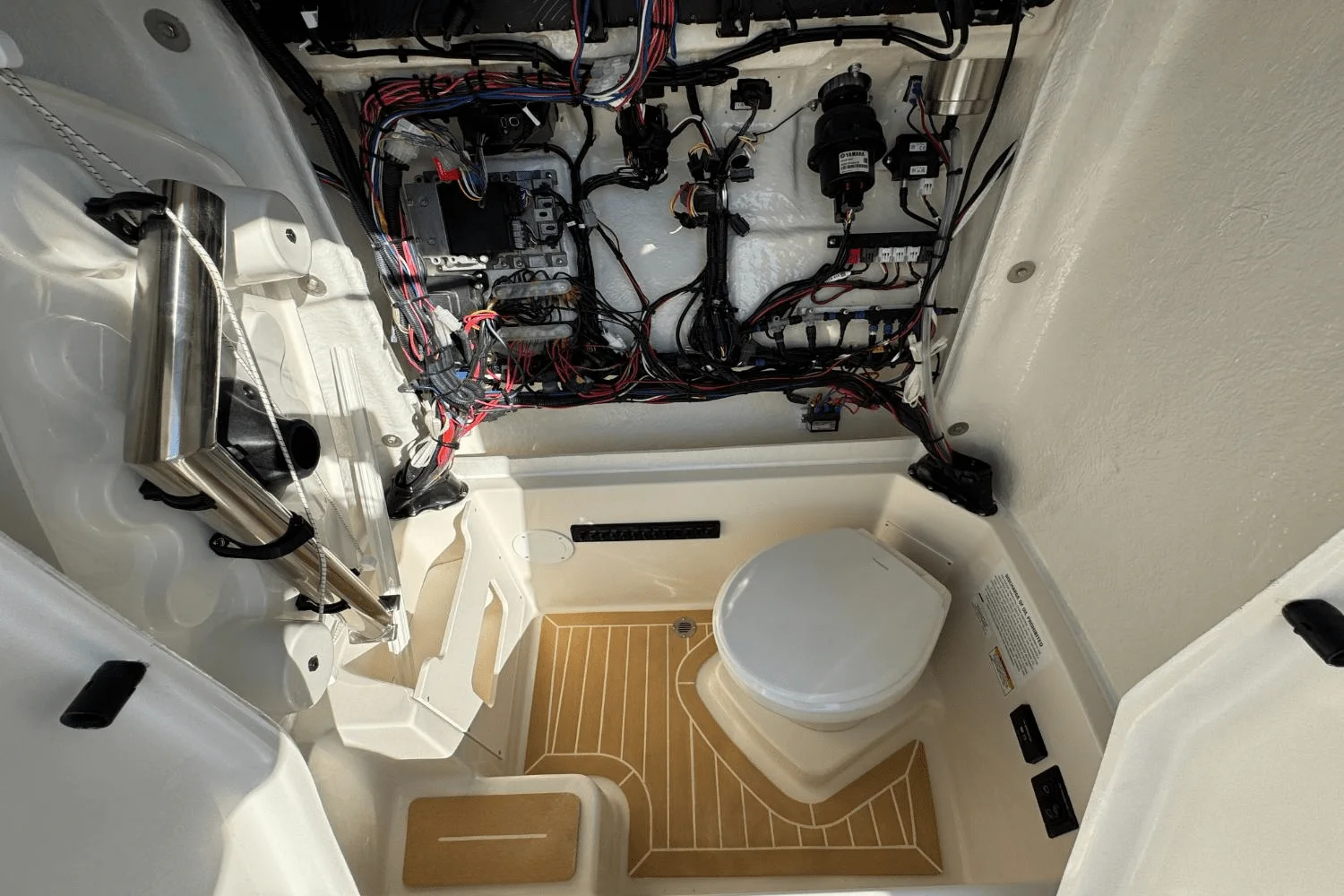 2026 Sailfish 252 CC Image Thumbnail #24