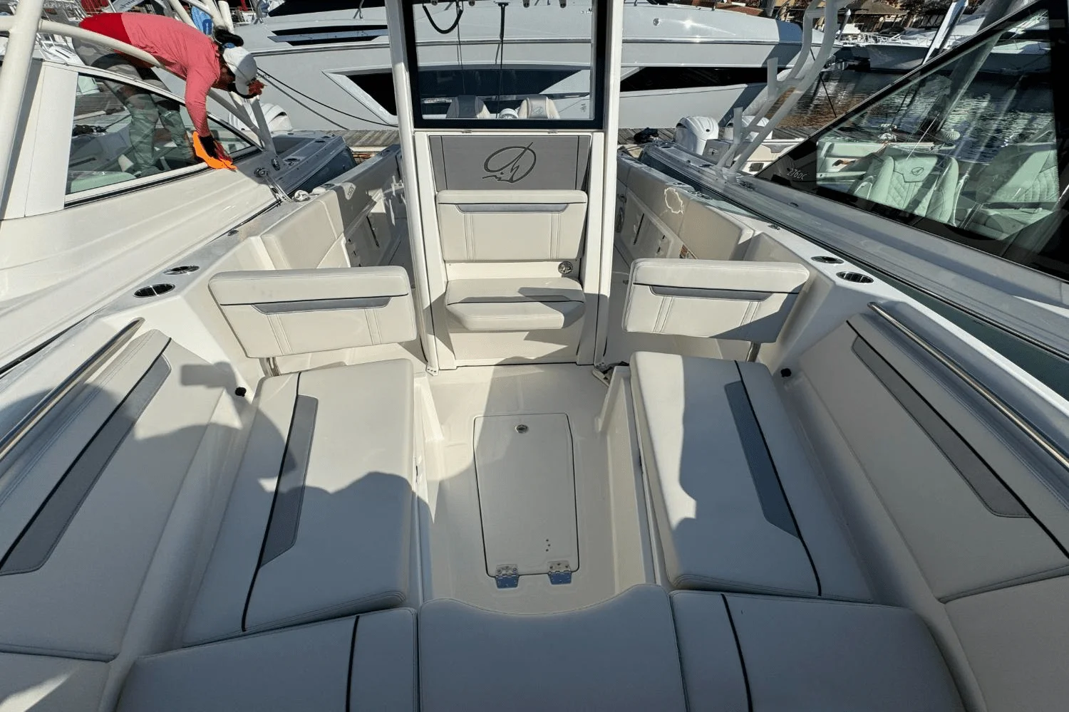 2026 Sailfish 252 CC Image Thumbnail #27