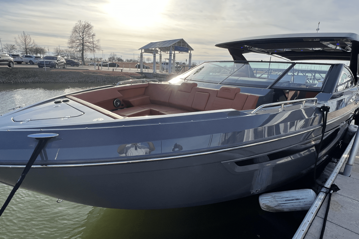 2023 Cruisers Yachts 34GLS I/O SOUTH BEACH Image Thumbnail #8