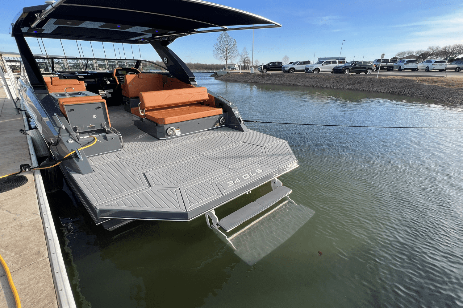2023 Cruisers Yachts 34GLS I/O SOUTH BEACH Image Thumbnail #22