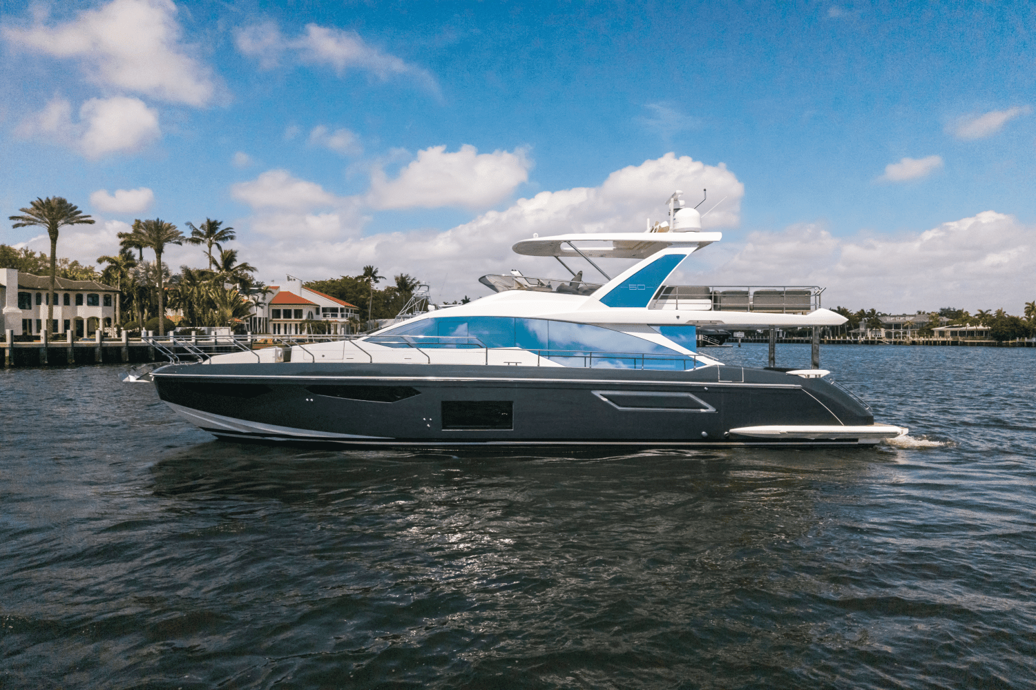 2022 Azimut
                                                             60 FLYBRIDGE Image Thumbnail #1