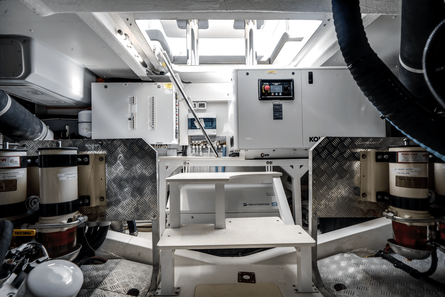 2022 Azimut
                                                             60 FLYBRIDGE Image Thumbnail #68