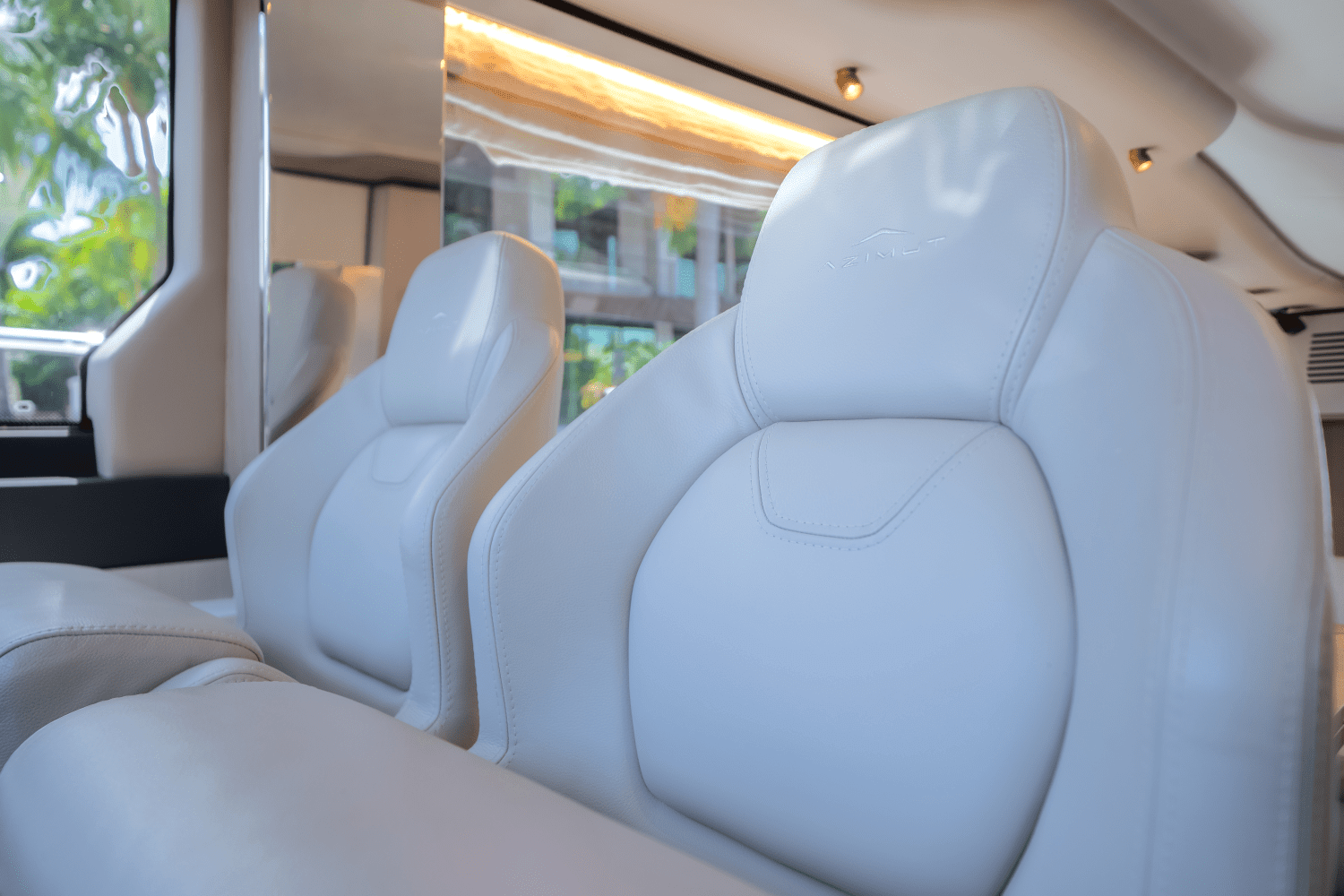 2022 Azimut
                                                             60 FLYBRIDGE Image Thumbnail #25