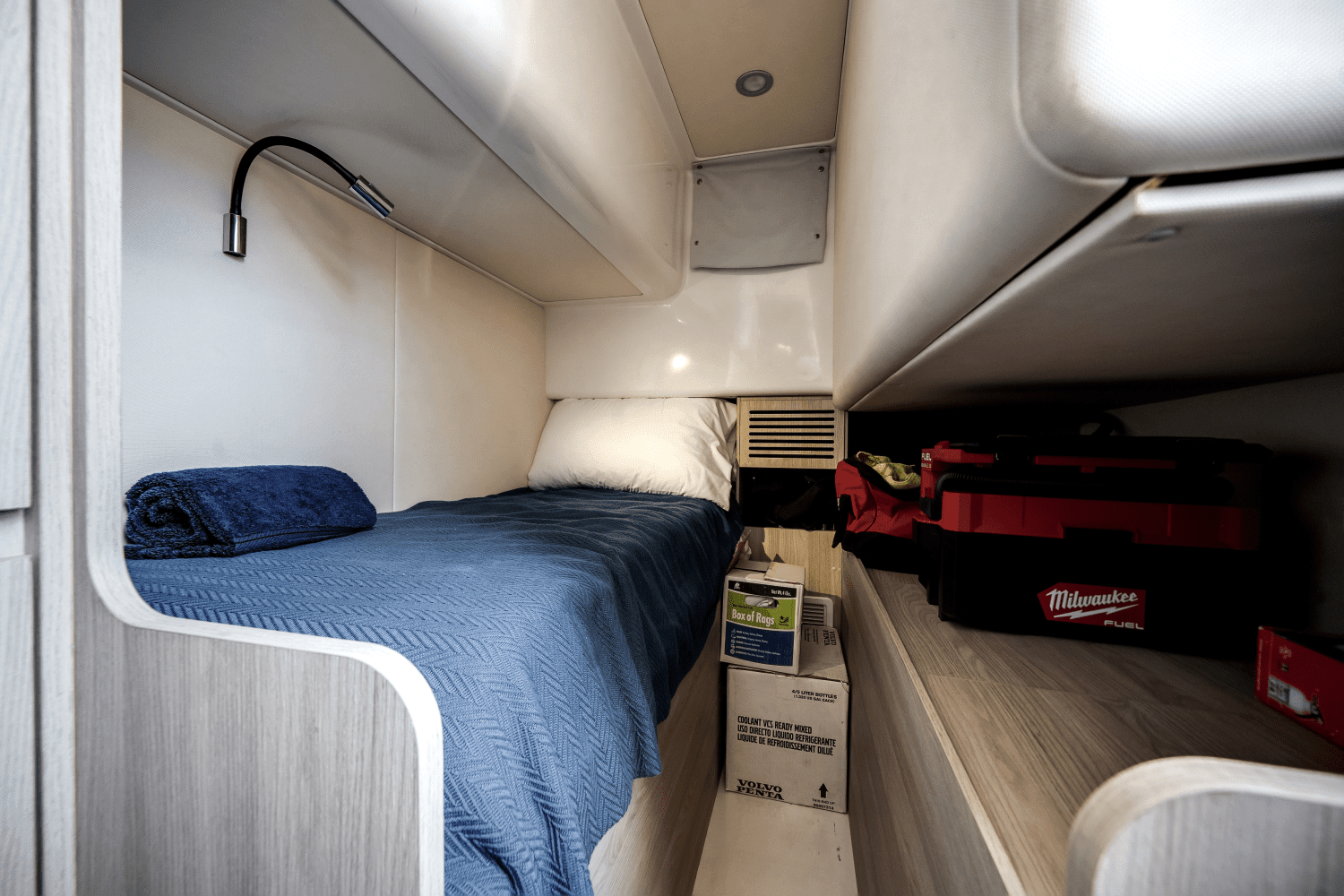 2022 Azimut
                                                             60 FLYBRIDGE Image Thumbnail #66