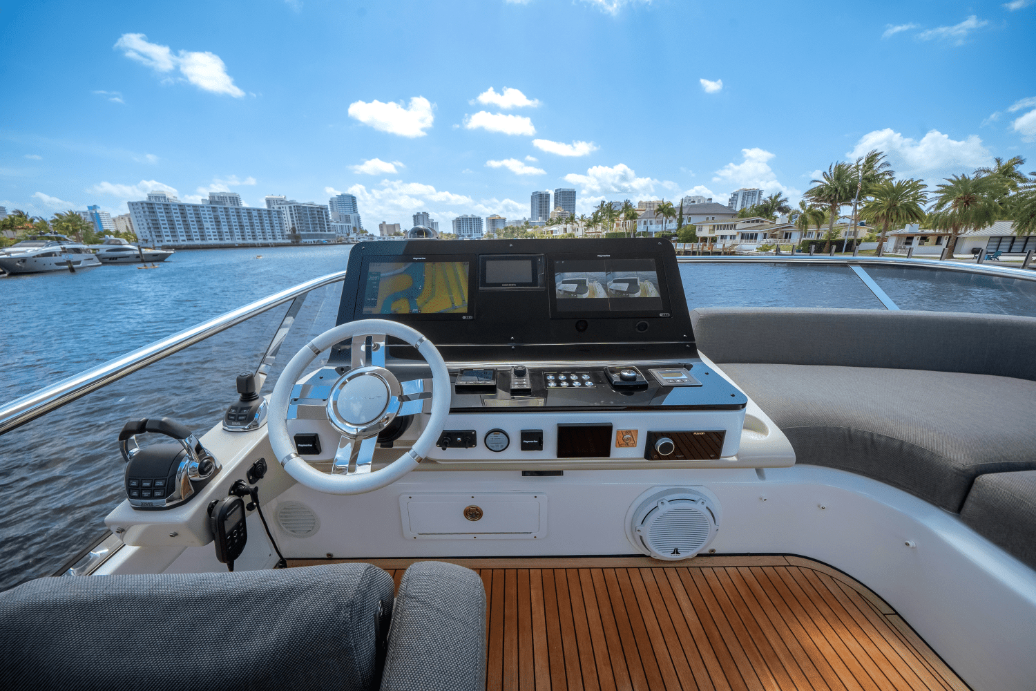 2022 Azimut
                                                             60 FLYBRIDGE Image Thumbnail #60