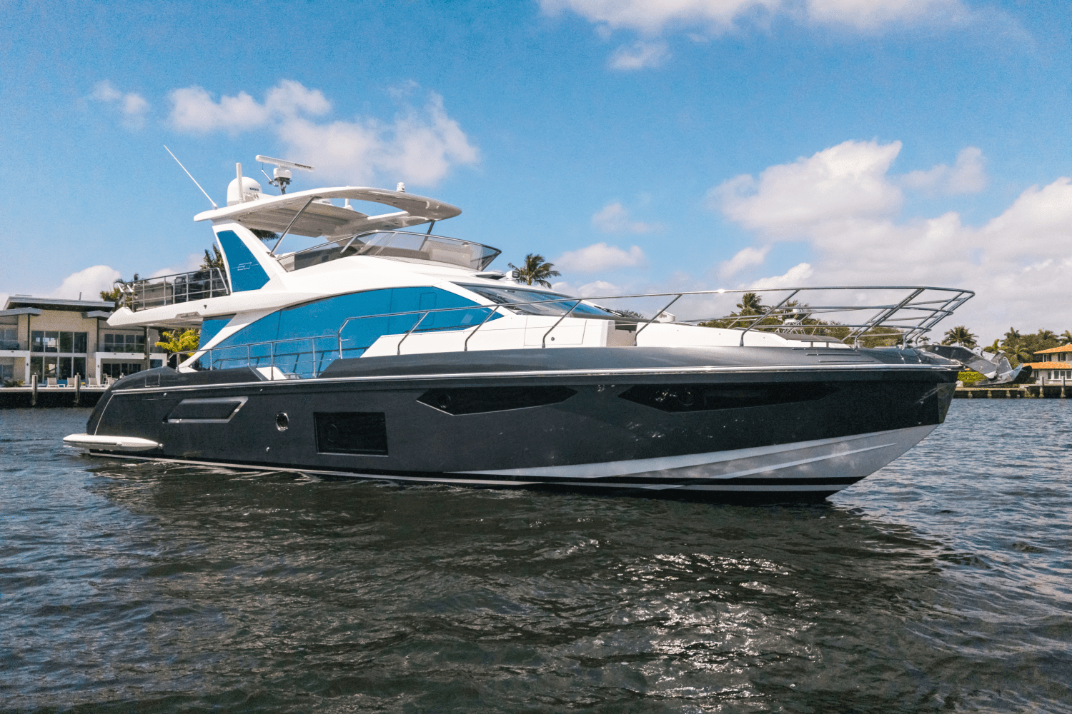 2022 Azimut
                                                             60 FLYBRIDGE Image Thumbnail #4
