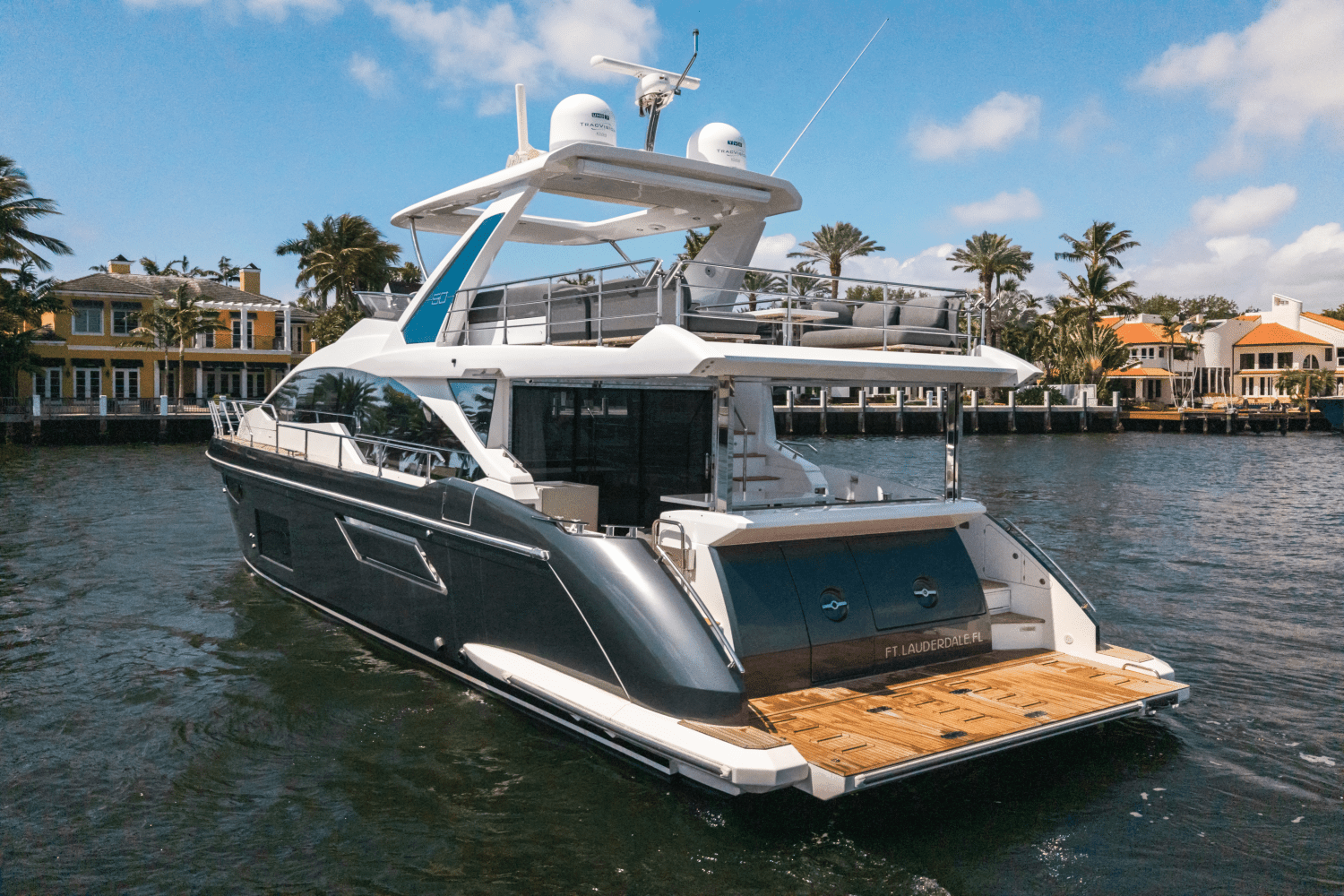 2022 Azimut
                                                             60 FLYBRIDGE Image Thumbnail #7