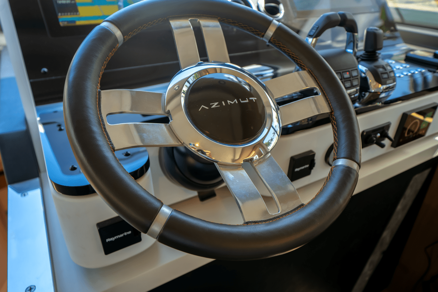 2022 Azimut
                                                             60 FLYBRIDGE Image Thumbnail #28