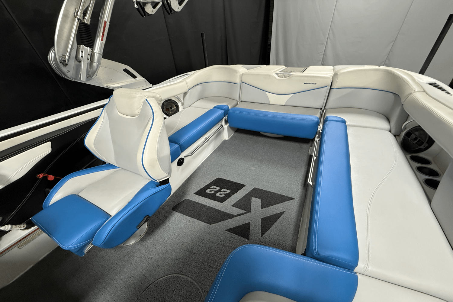 2019 Mastercraft XT22 Image Thumbnail #31