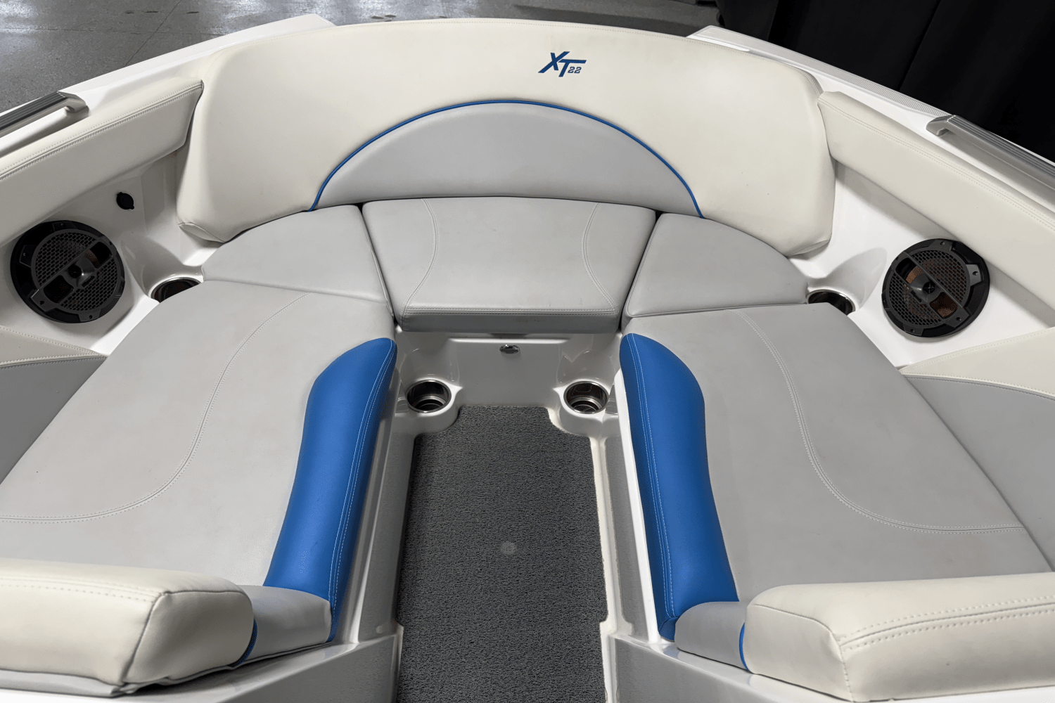 2019 Mastercraft XT22 Image Thumbnail #30