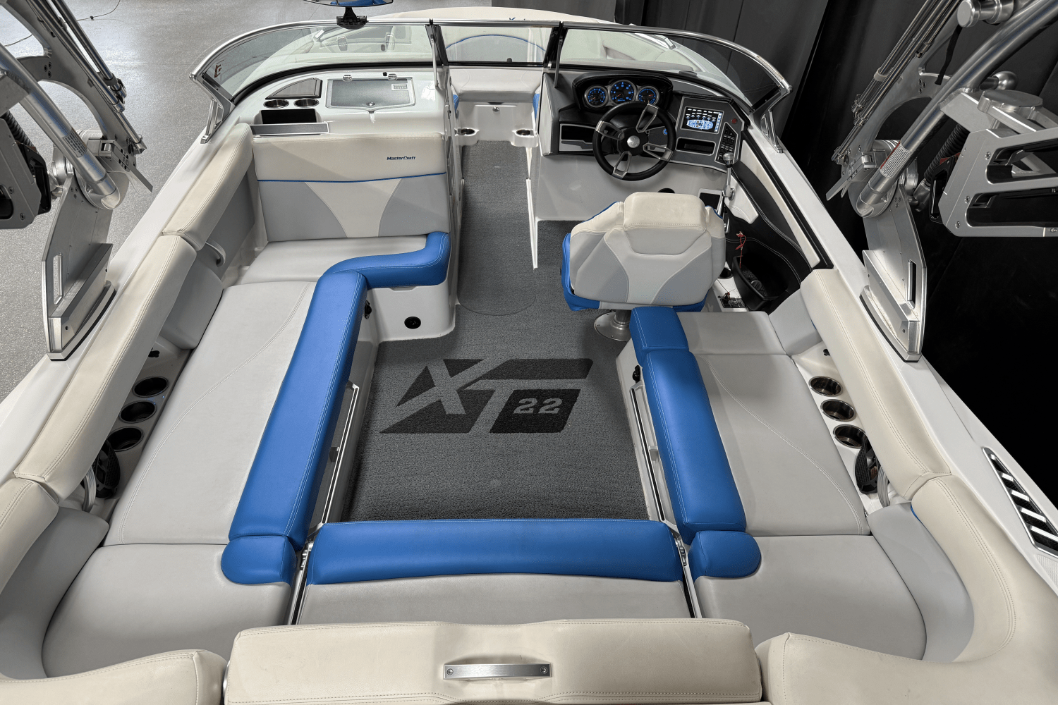 2019 Mastercraft XT22 Image Thumbnail #20