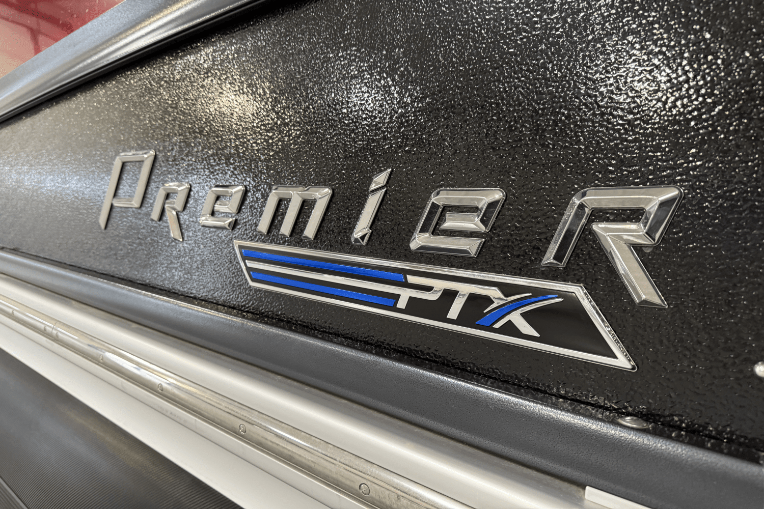 2021 Premier 230 INTRIGUE Image Thumbnail #18
