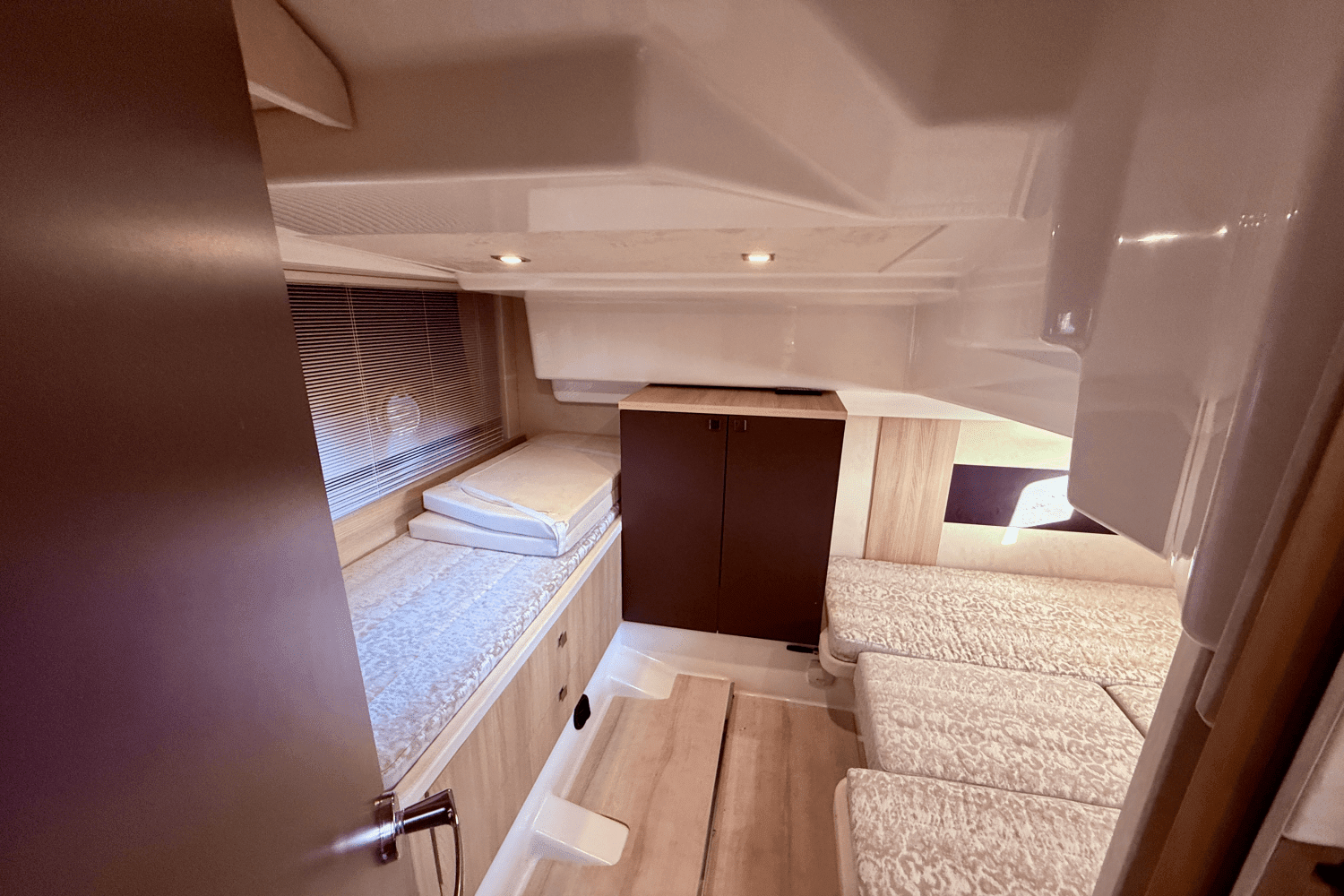 2016 Cranchi M44 HT Image Thumbnail #52