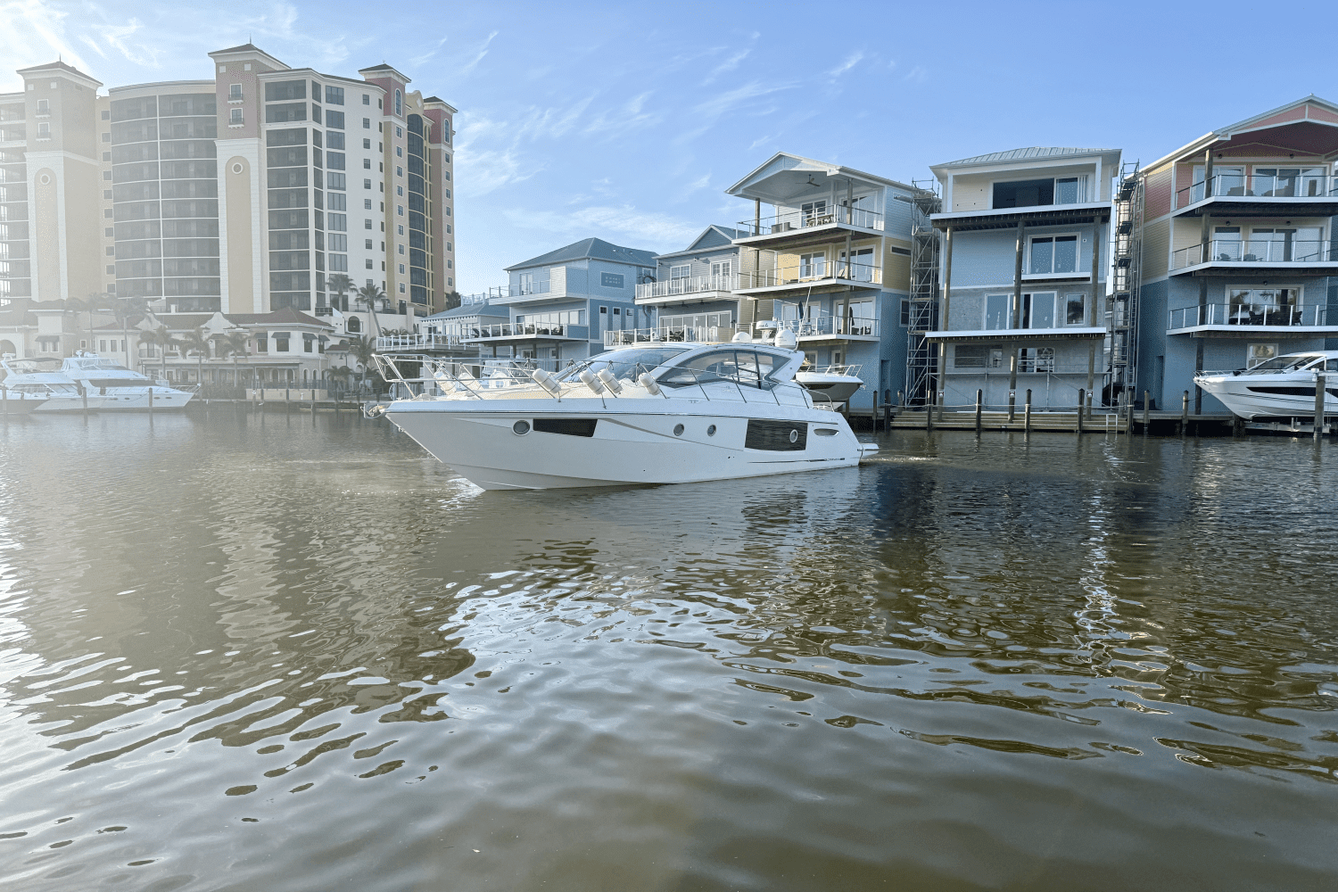 2016 Cranchi M44 HT Image Thumbnail #11