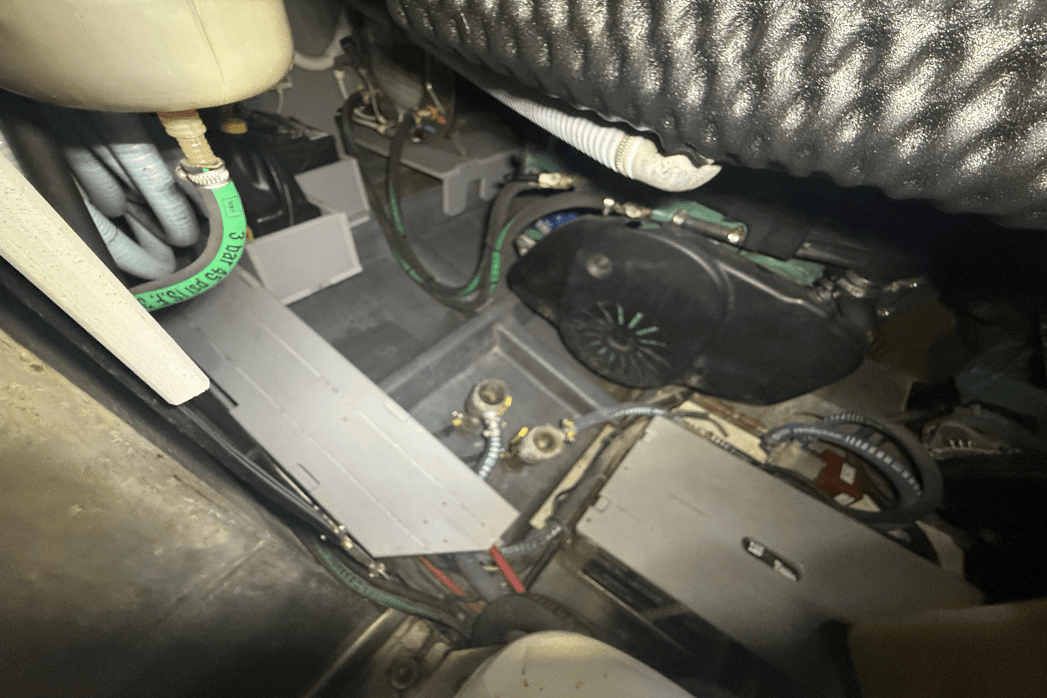 2016 Cranchi M44 HT Image Thumbnail #60