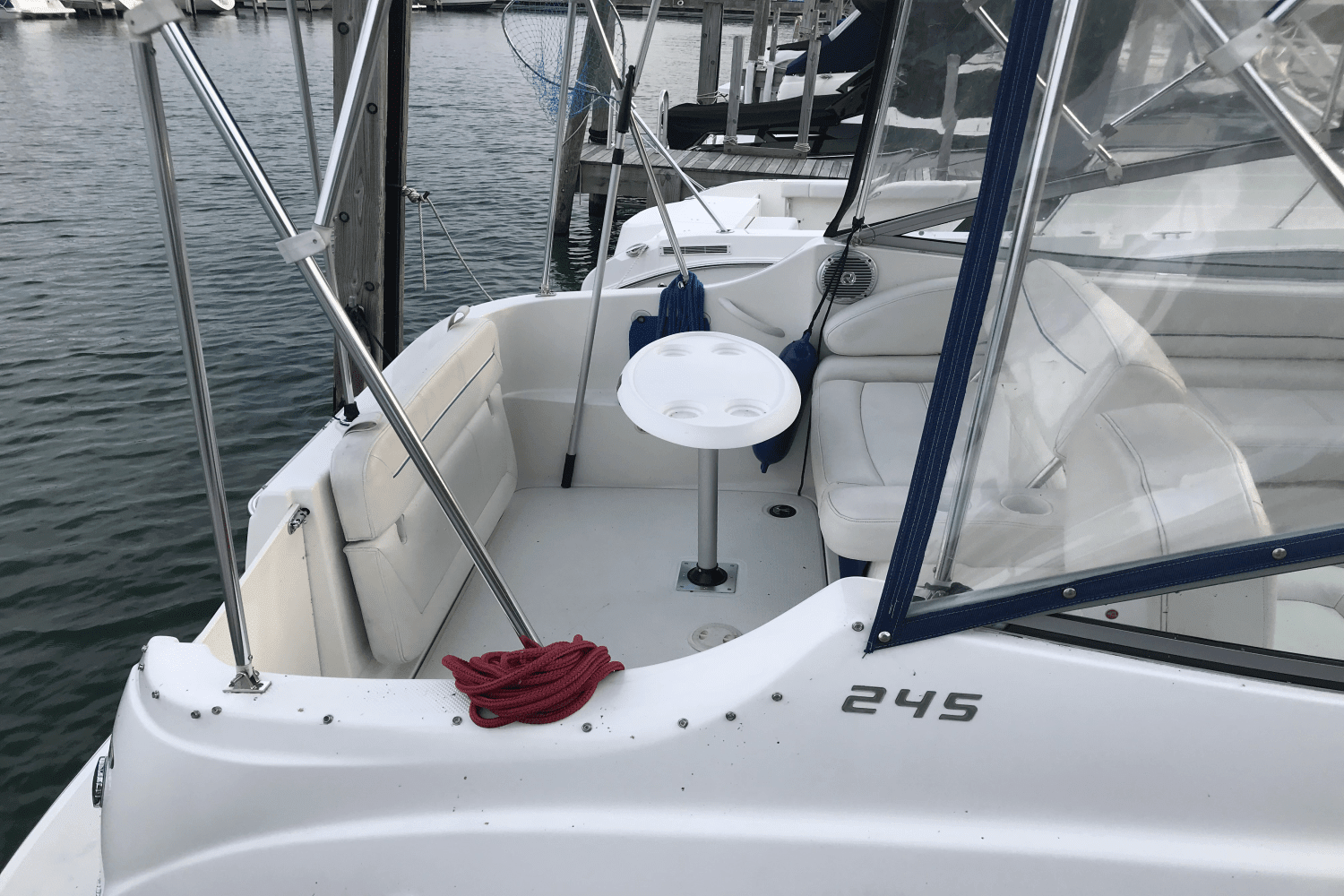 2010 Bayliner 245 CRUISER Image Thumbnail #10