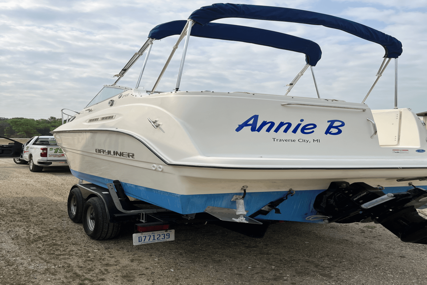2010 Bayliner 245 CRUISER Image Thumbnail #5