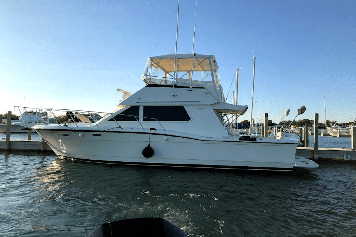 1986 Hatteras 36 SPORT FISHERMAN Image Thumbnail #1