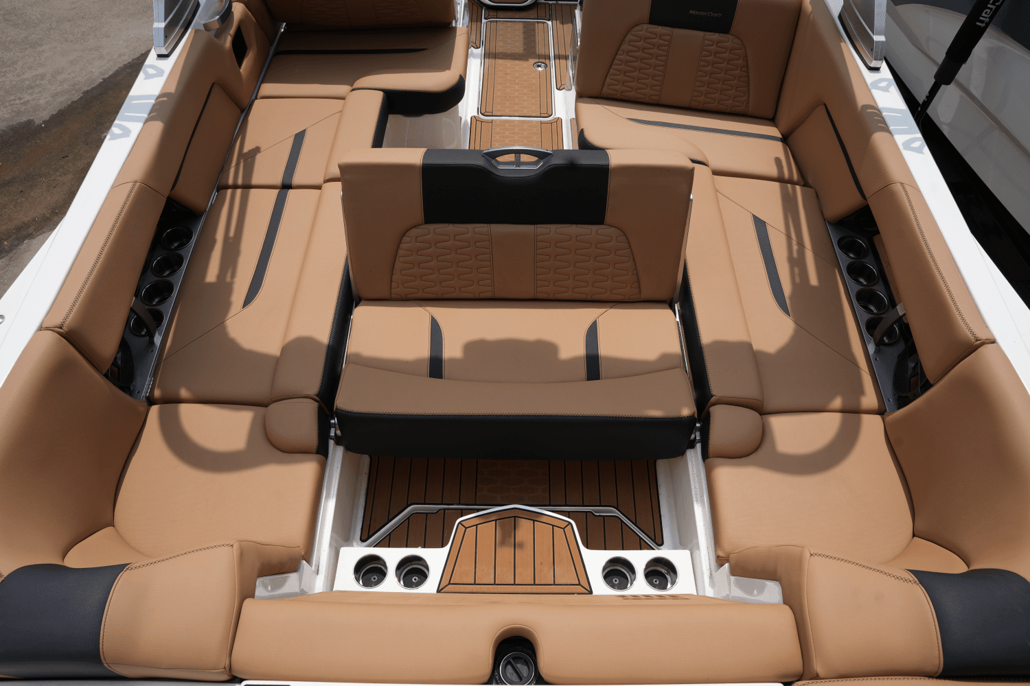 2021 Mastercraft X26 Image Thumbnail #7