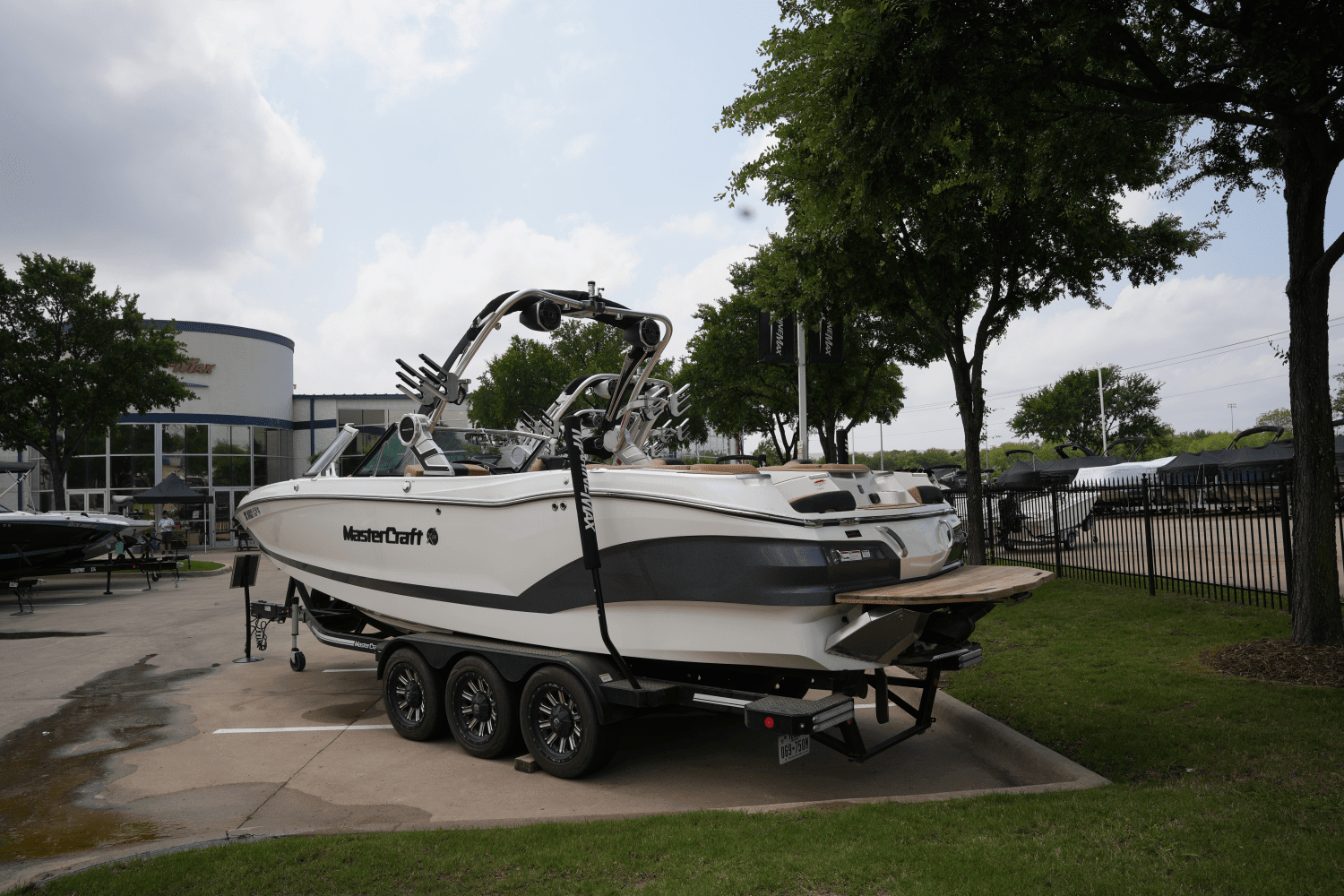 2021 Mastercraft X26 Image Thumbnail #1