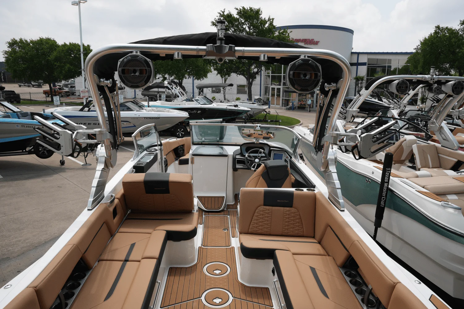 2021 Mastercraft X26 Image Thumbnail #8