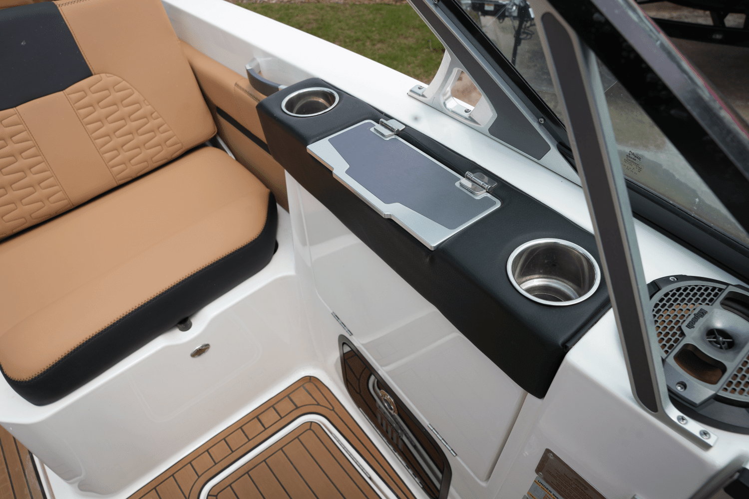 2021 Mastercraft X26 Image Thumbnail #14