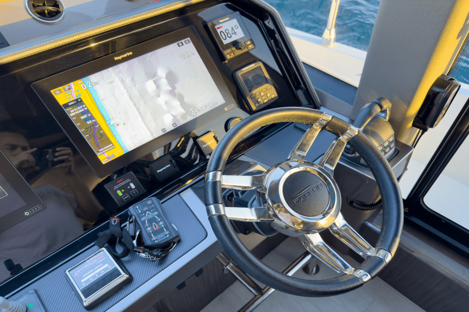2022 Galeon 640 FLY Image Thumbnail #41