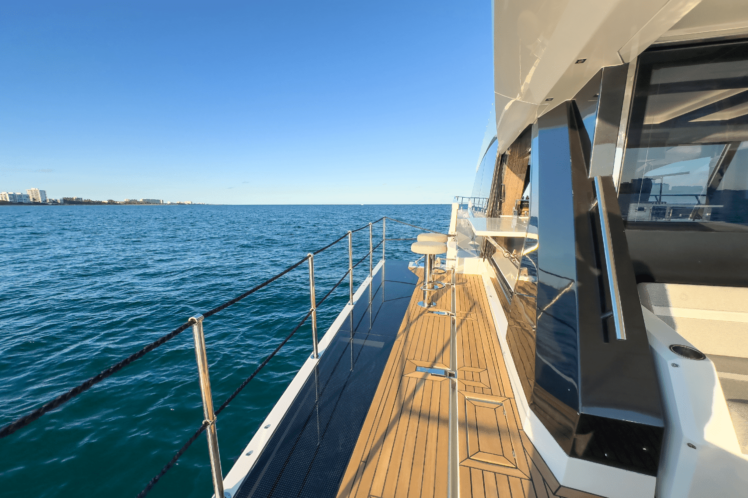2022 Galeon 640 FLY Image Thumbnail #20