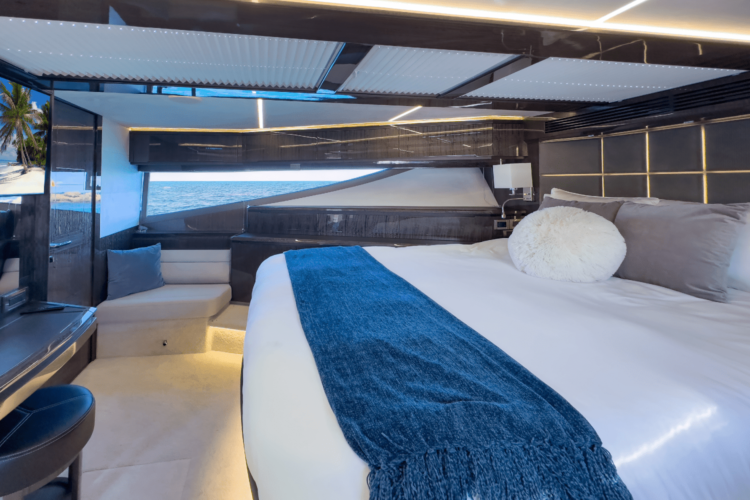 2022 Galeon 640 FLY Image Thumbnail #55