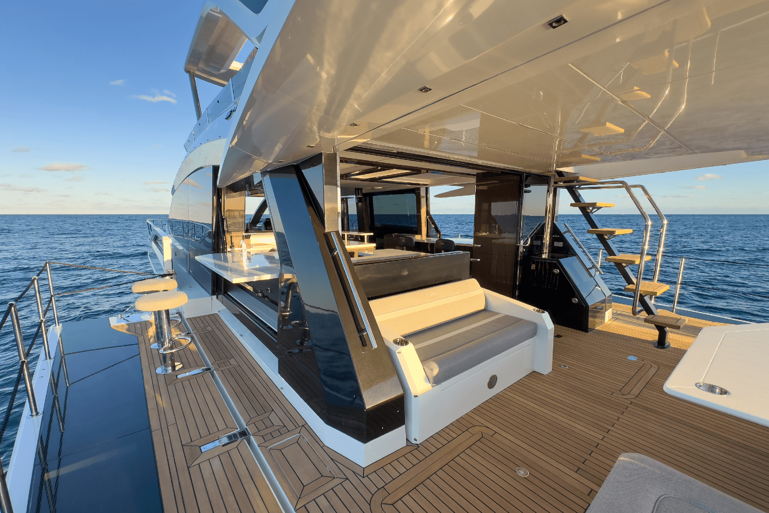 2022 Galeon 640 FLY Image Thumbnail #16