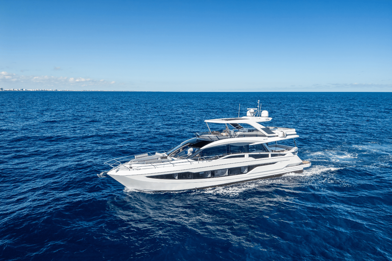 2022 Galeon 640 FLY Image Thumbnail #13
