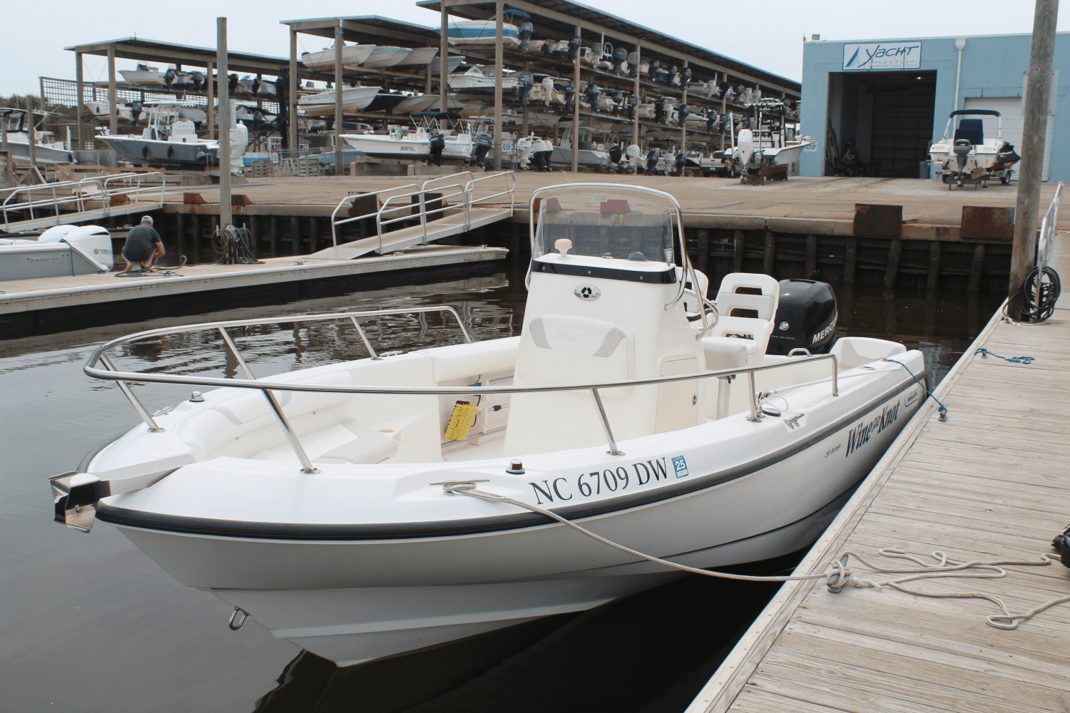 2007 Boston Whaler 210 OUTRAGE Image Thumbnail #6