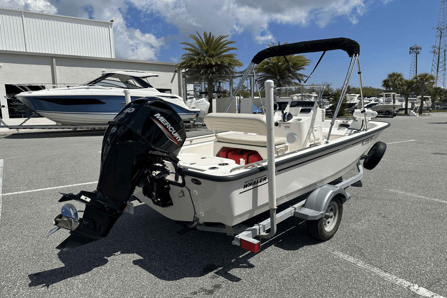 2022 Boston Whaler 15 MONTAUK Image Thumbnail #3