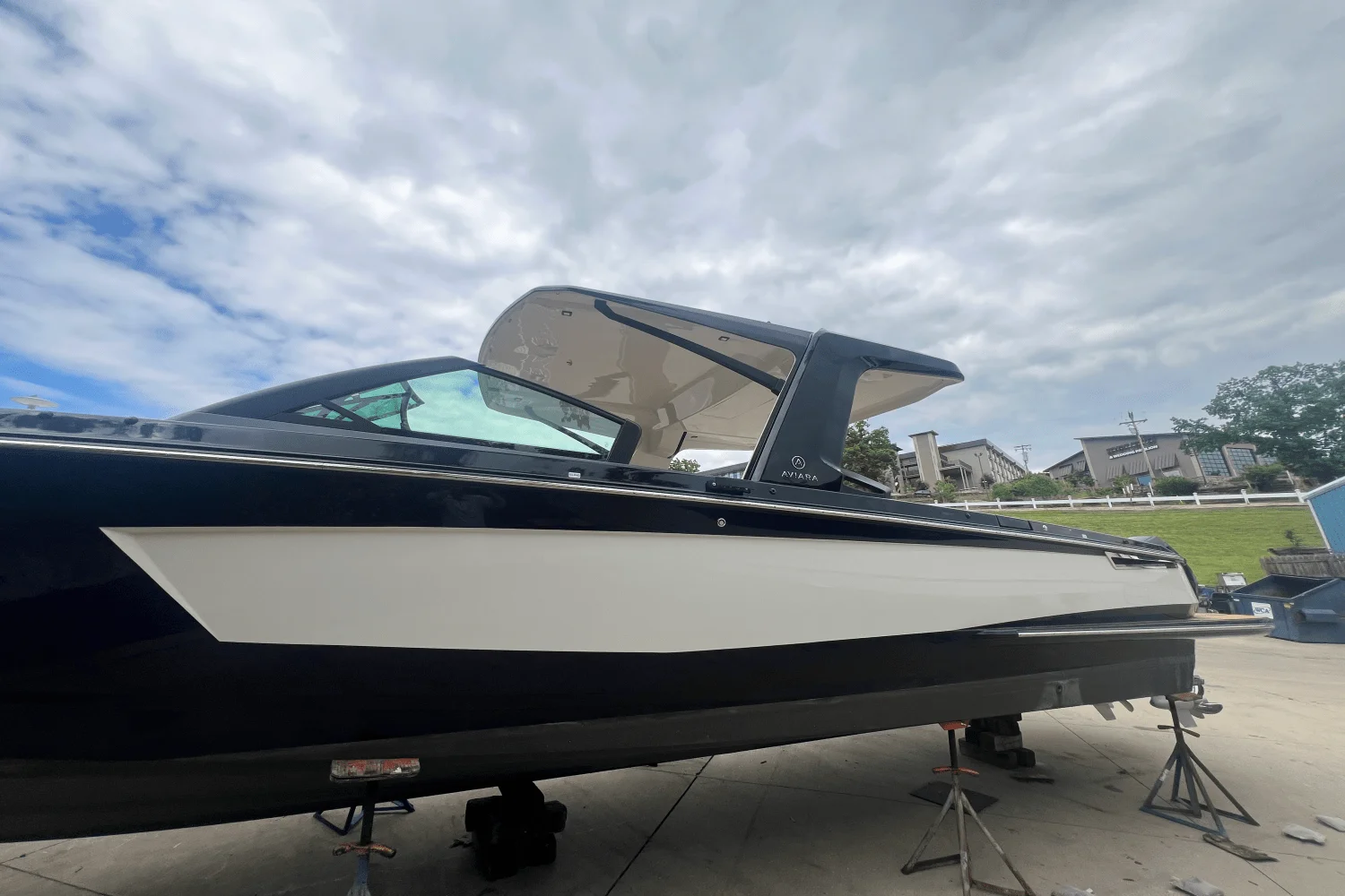 2022 Aviara AV36 Outboard Image Thumbnail #1