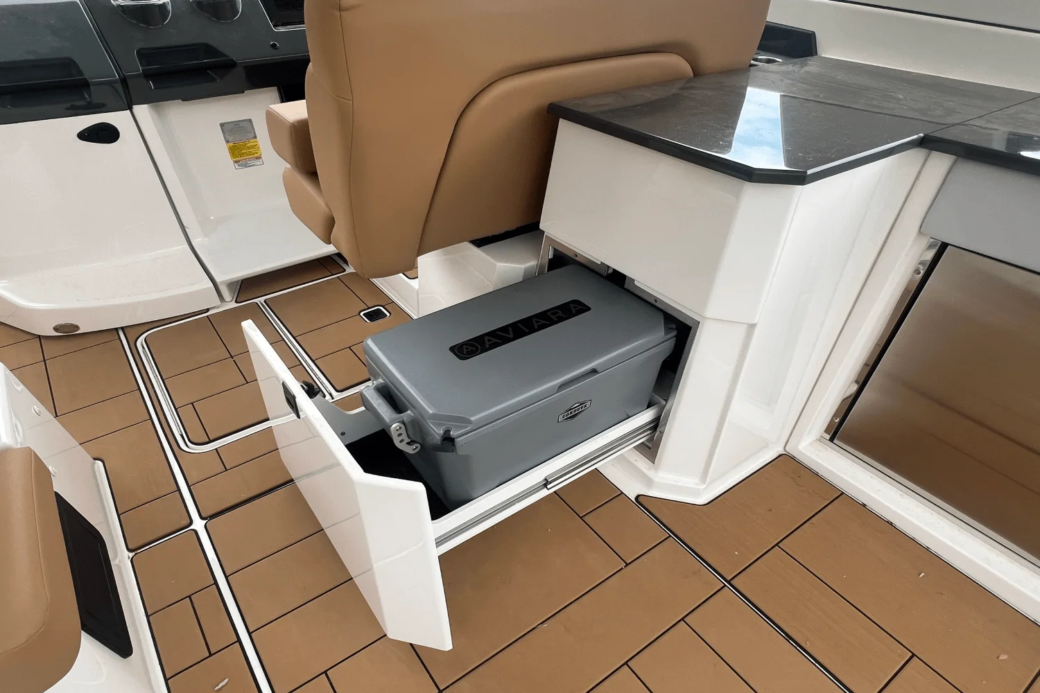 2022 Aviara AV36 Outboard Image Thumbnail #10