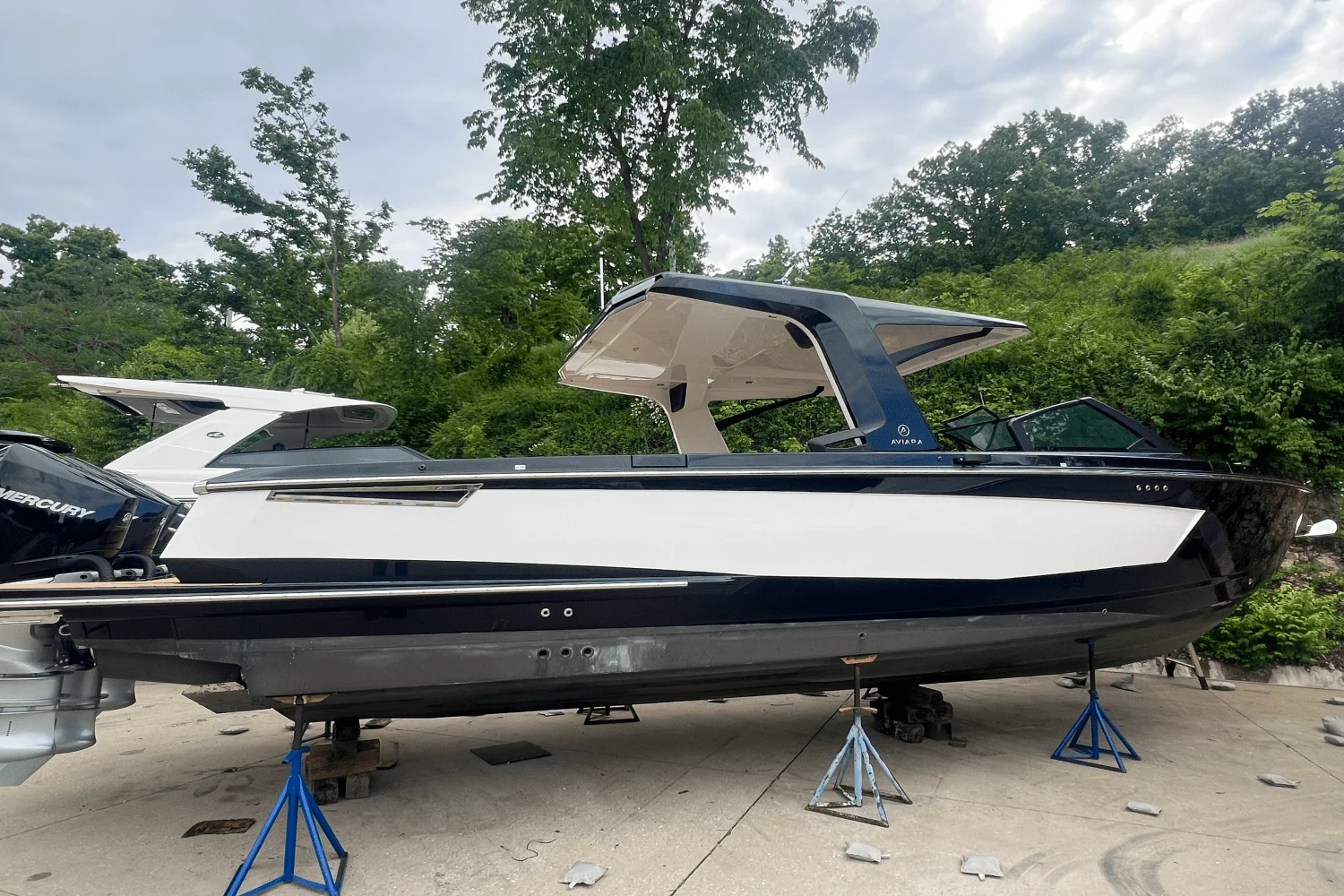 2022 Aviara AV36 Outboard Image Thumbnail #0