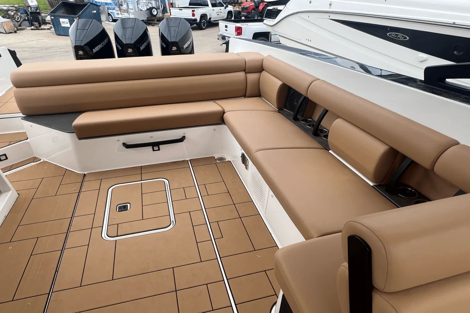 2022 Aviara AV36 Outboard Image Thumbnail #8