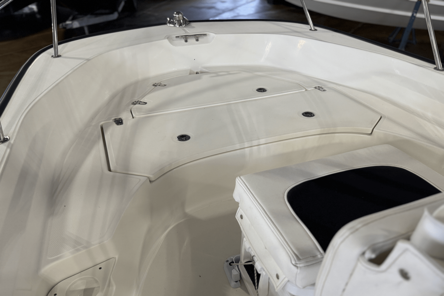 2021 Boston Whaler 17 MONTAUK Image Thumbnail #8