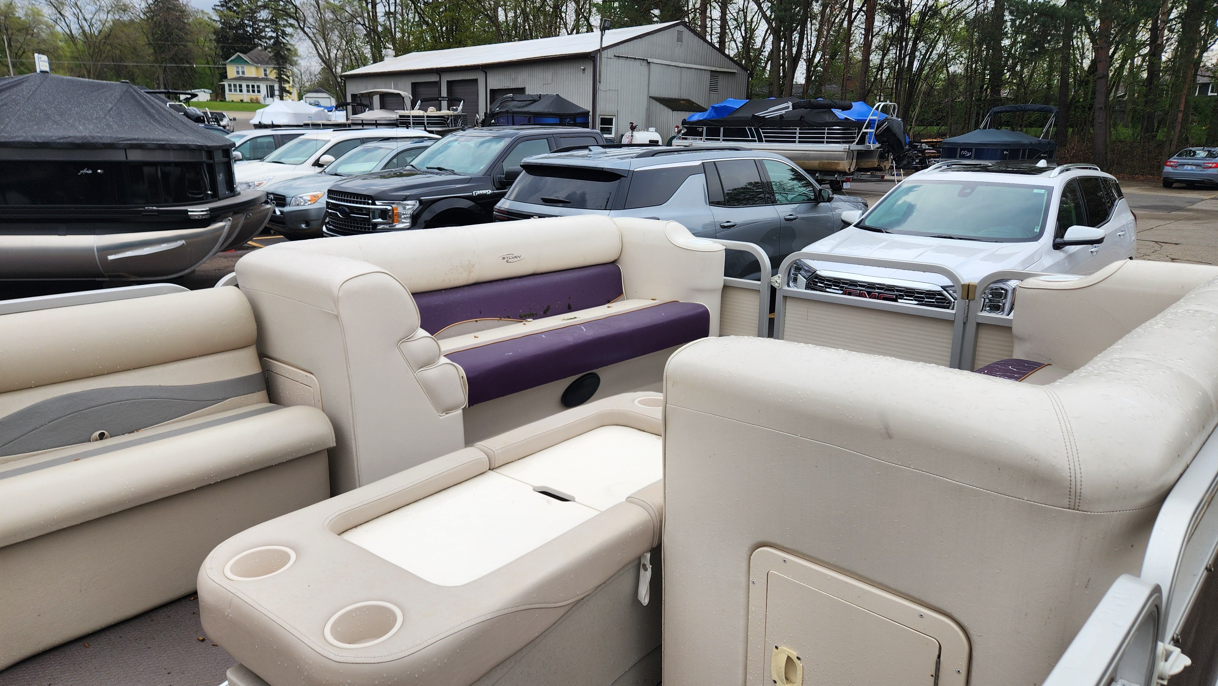 2000 Sylvan 822 COMMODORE Image Thumbnail #10