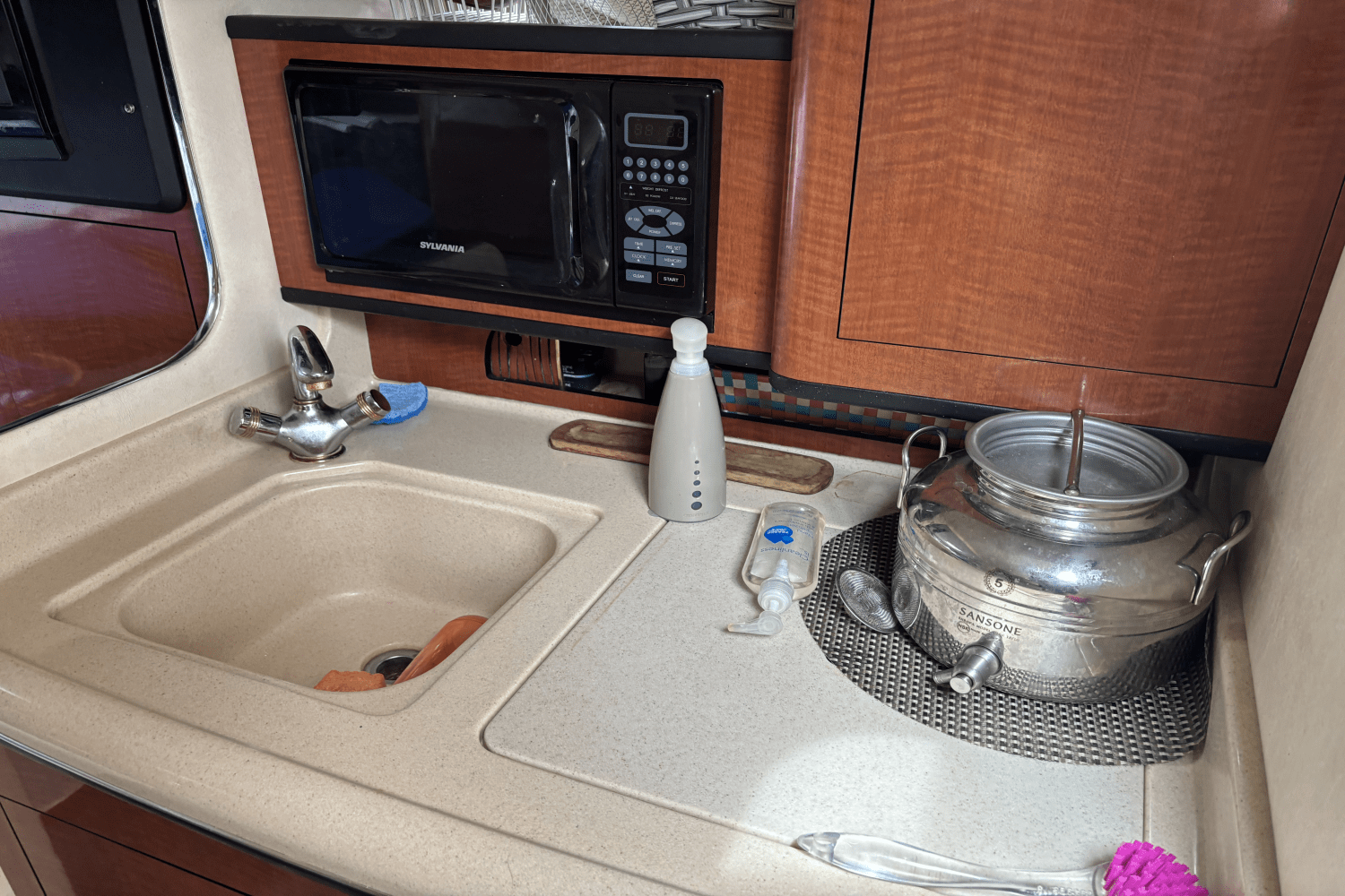 2004 Sea Ray 280 SUNDANCER Image Thumbnail #12