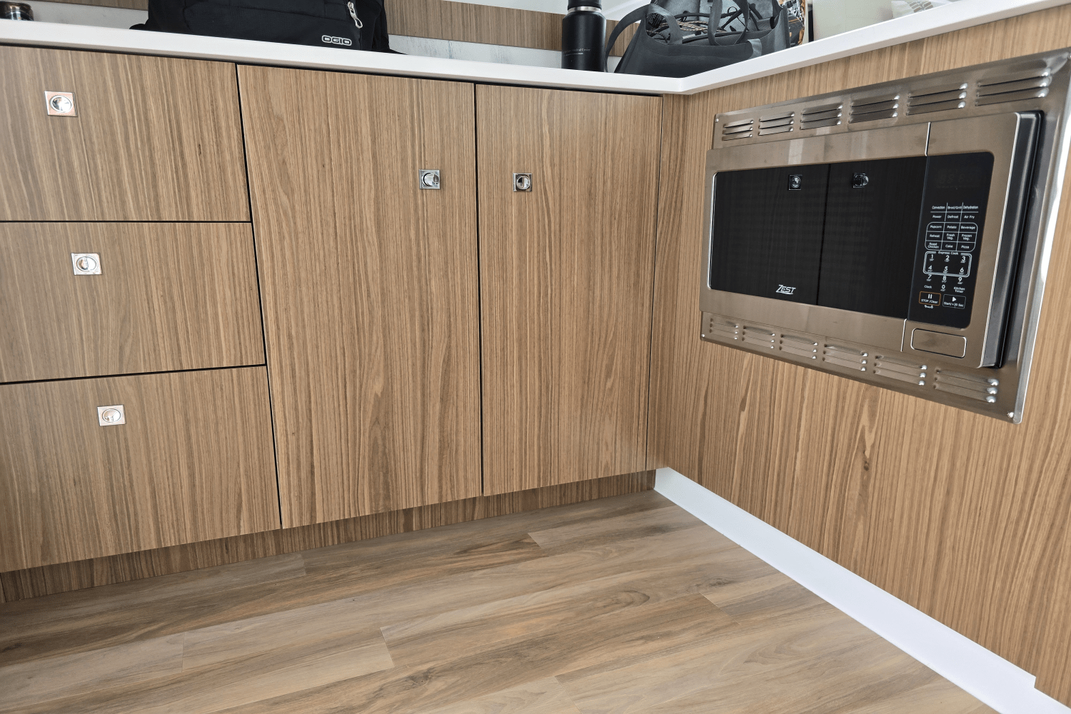 2025 Cruisers Yachts 46 Cantius Image Thumbnail #10