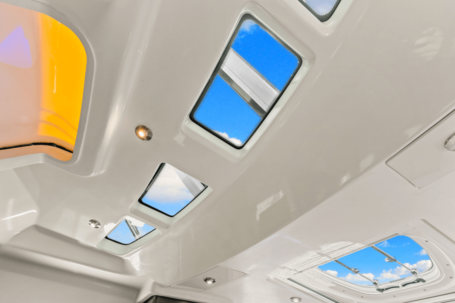 2023 Boston Whaler 345 CONQUEST Image Thumbnail #33
