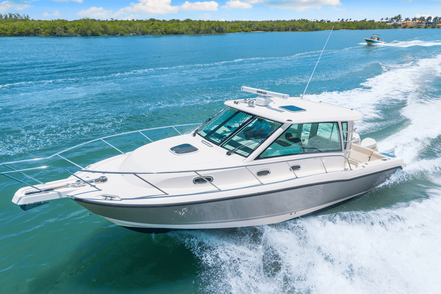 2023 Boston Whaler 345 CONQUEST Image Thumbnail #9