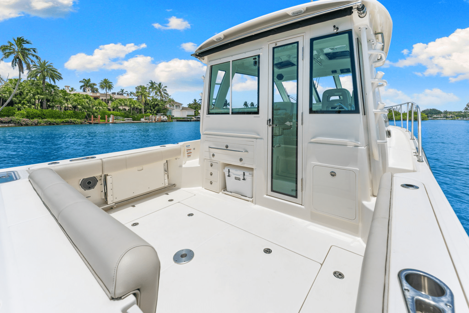 2023 Boston Whaler 345 CONQUEST Image Thumbnail #36