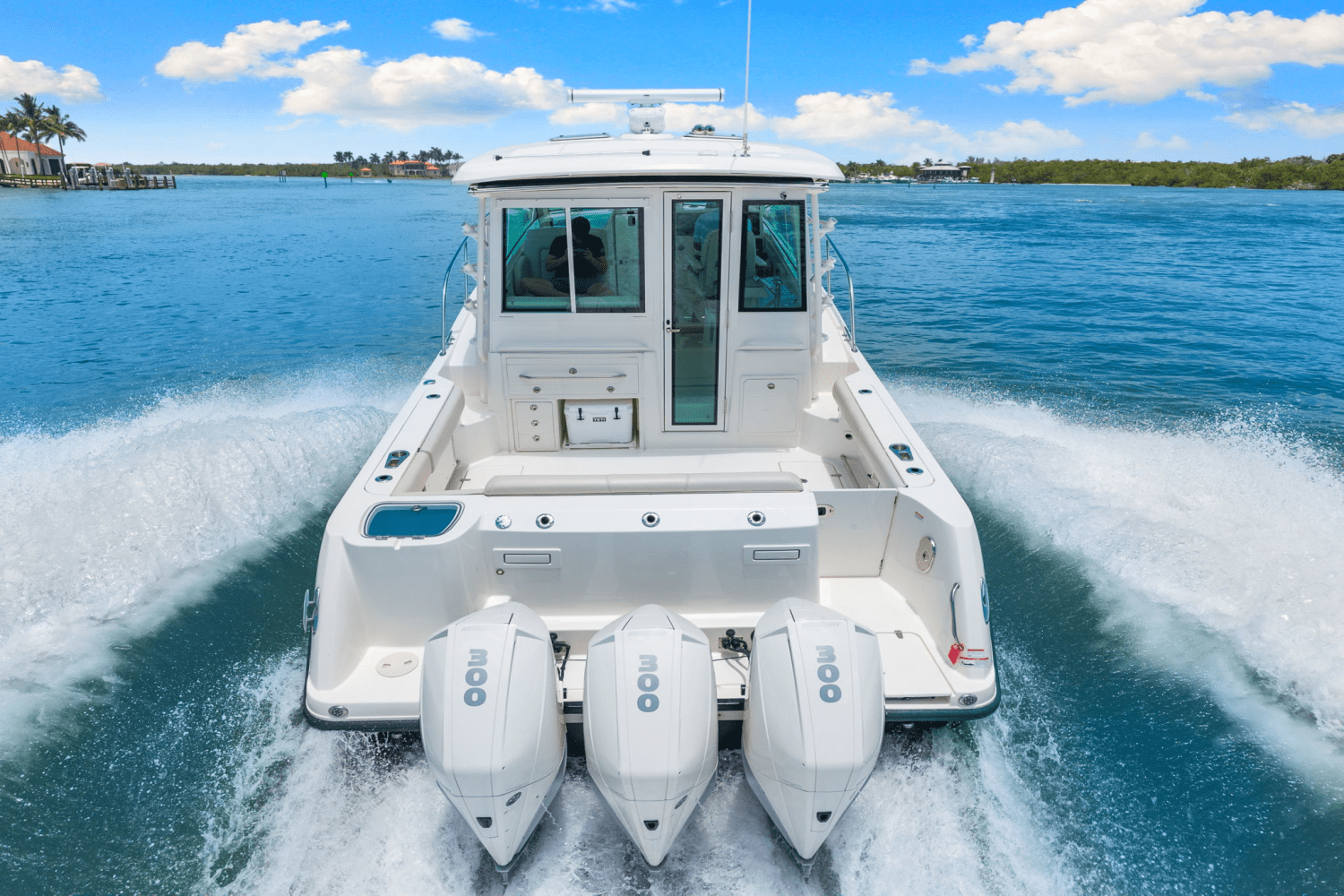 2023 Boston Whaler 345 CONQUEST Image Thumbnail #13