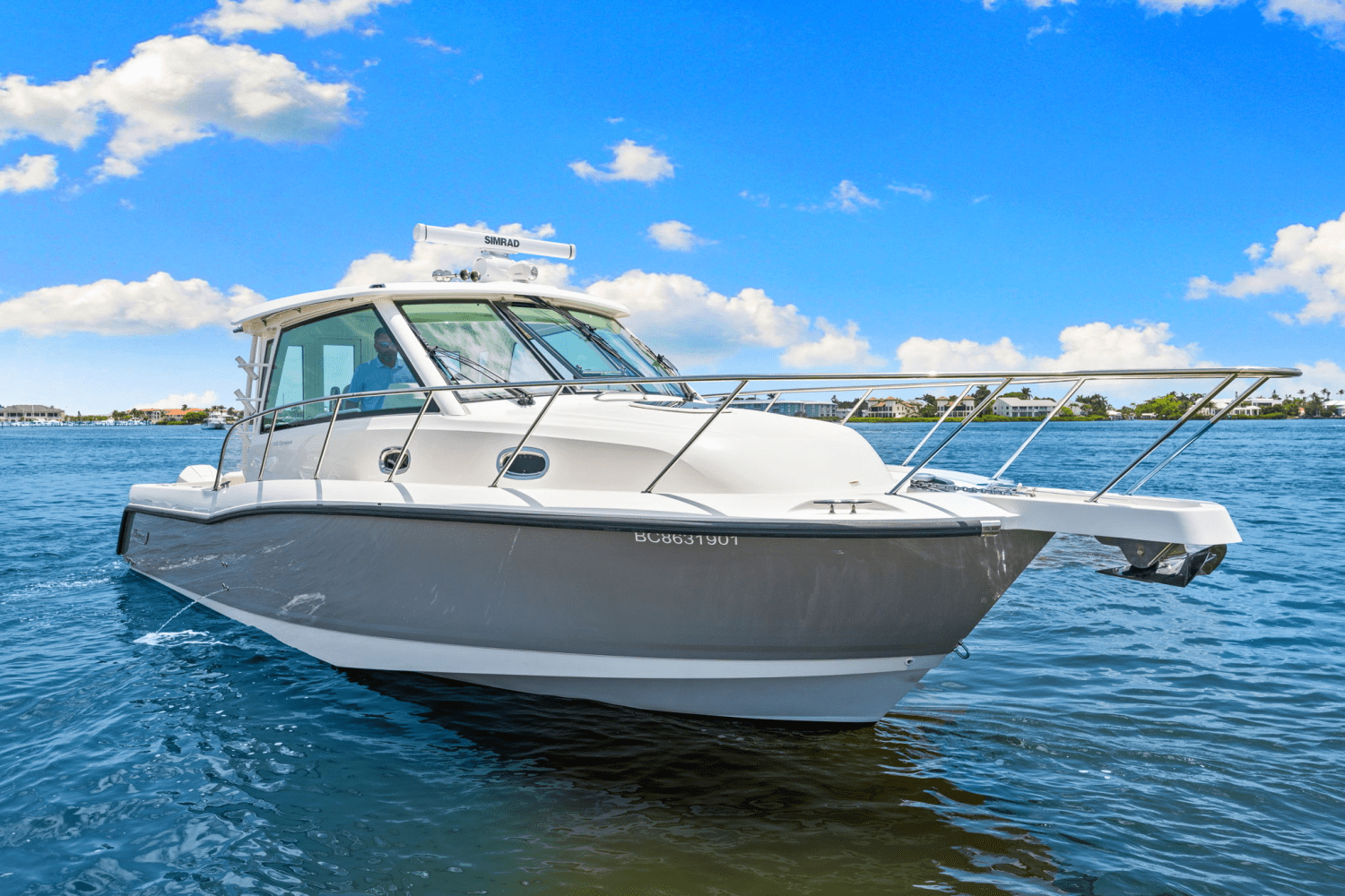 2023 Boston Whaler 345 CONQUEST Image Thumbnail #4