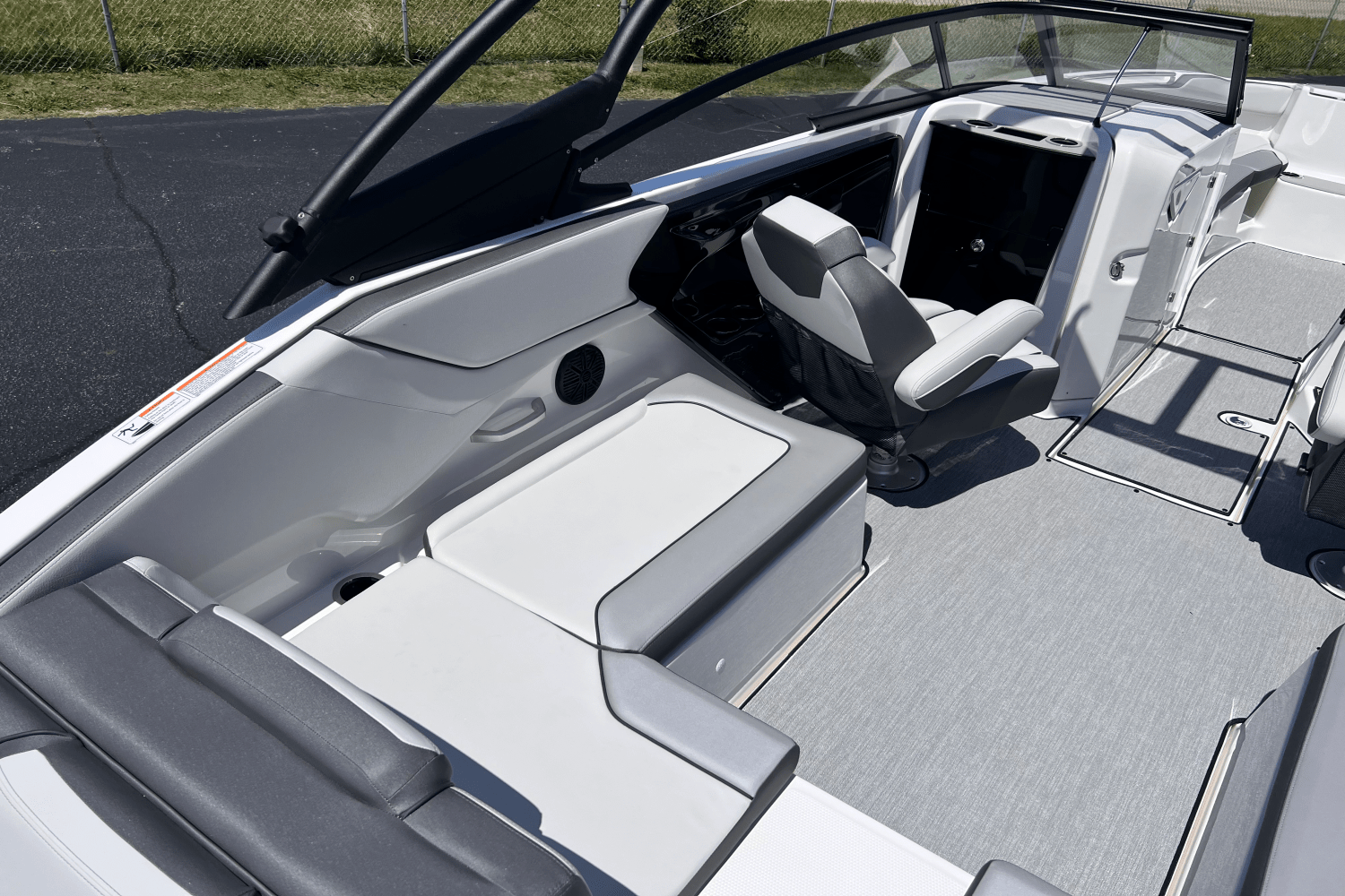 2025 Yamaha AR250 Image Thumbnail #8