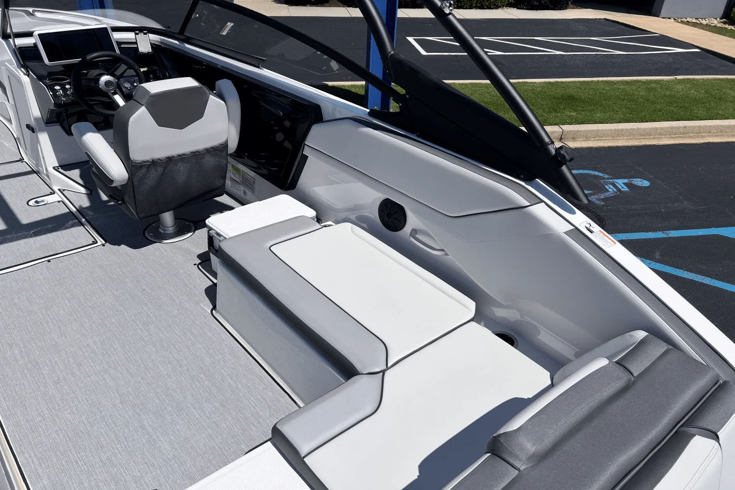 2025 Yamaha AR250 Image Thumbnail #9