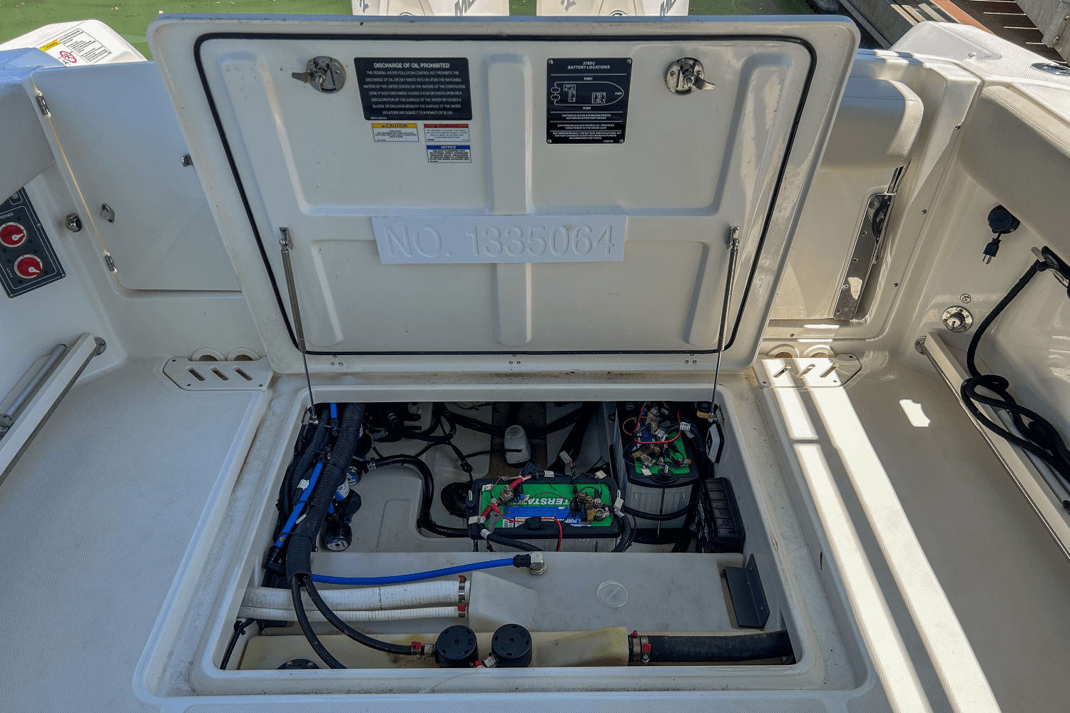 2020 Boston Whaler 270 VANTAGE Image Thumbnail #23